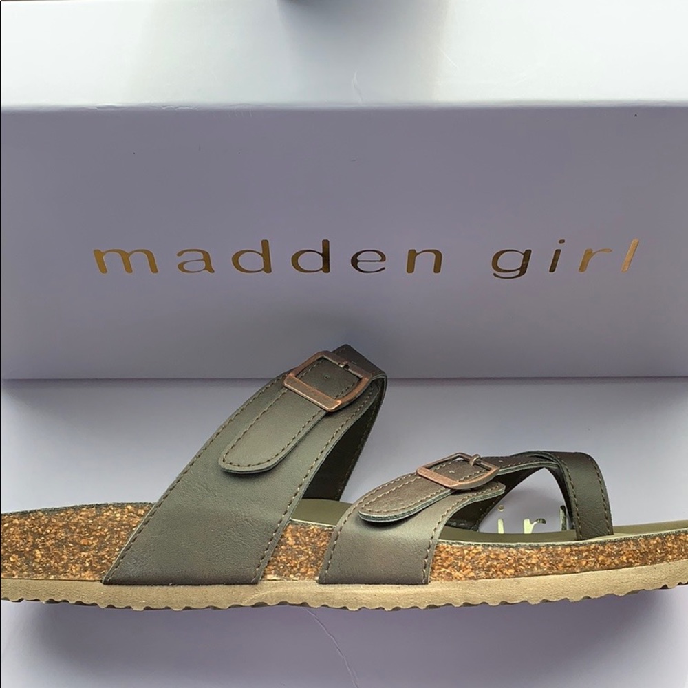 Madden Girl Sandals Bryce - Picture 5 of 7